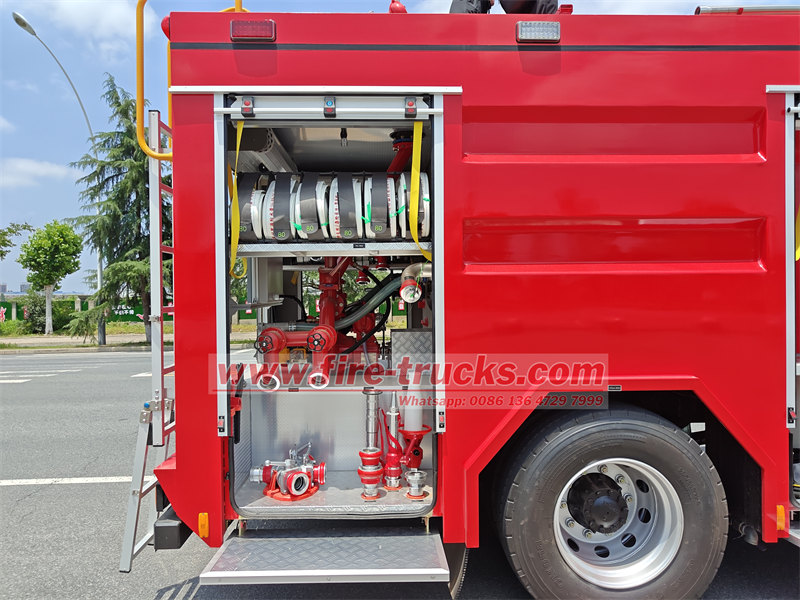 ISUZU pumper tanker fire truck