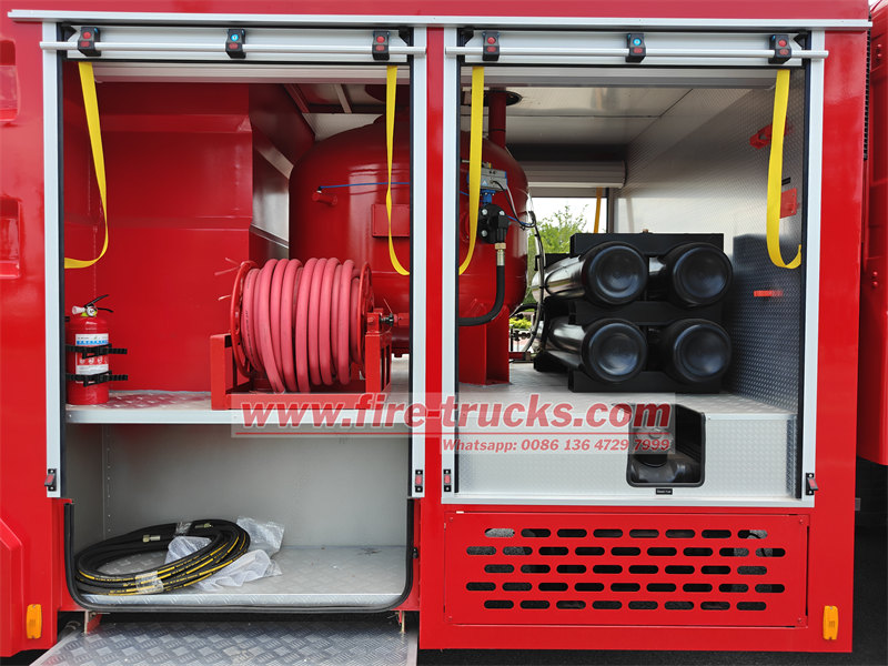 ISUZU FTR multipurpose fire truck