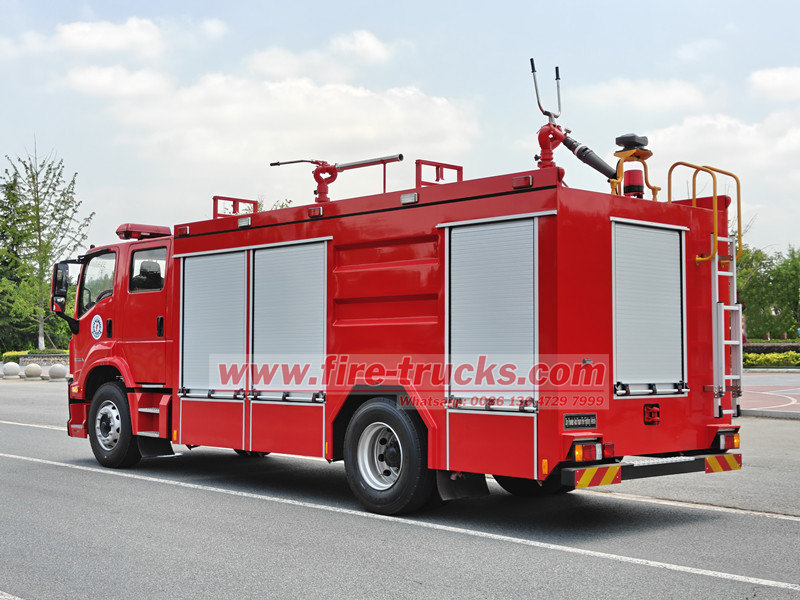 ISUZU FTR pumper tender
