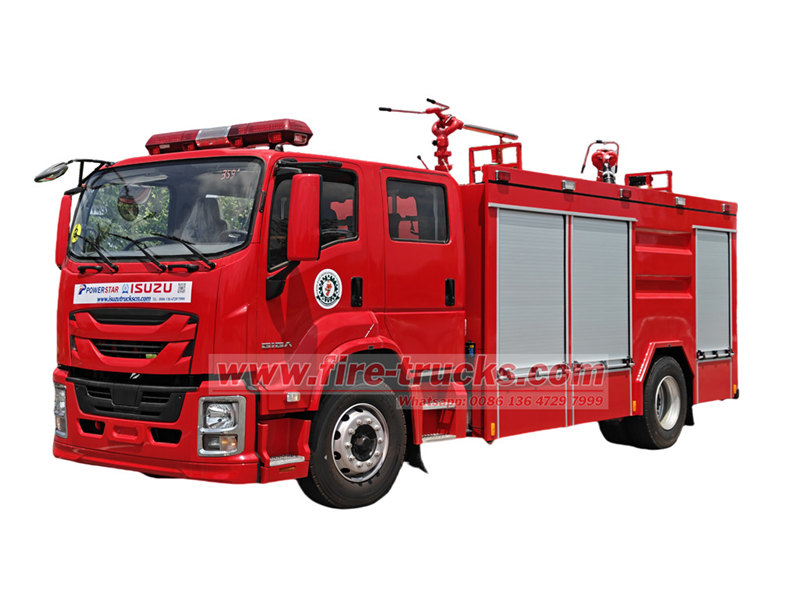 ISUZU FTR rescue pumper truck