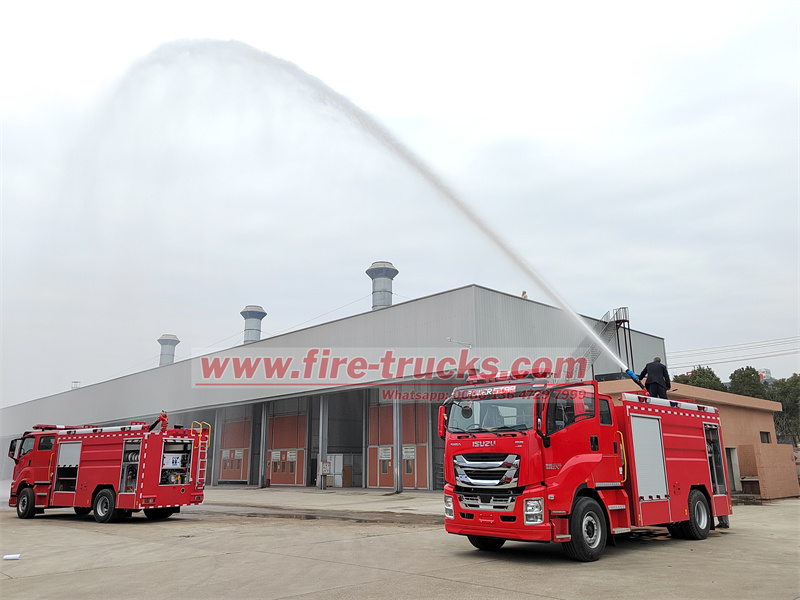 Isuzu foam fire fighting truck factory testing before shipment