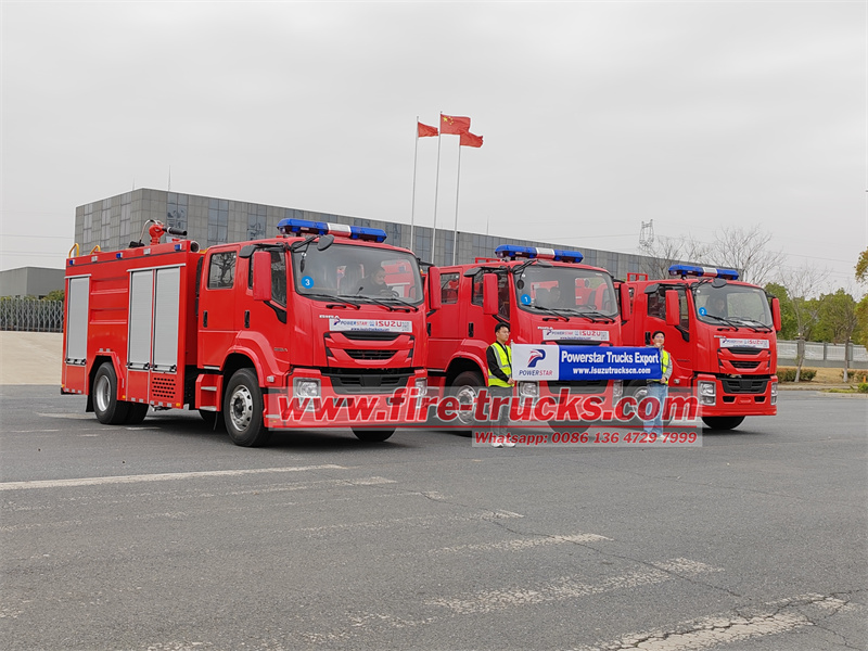 Isuzu fire tanker truck ready for SHANGHAI seaport for delivery