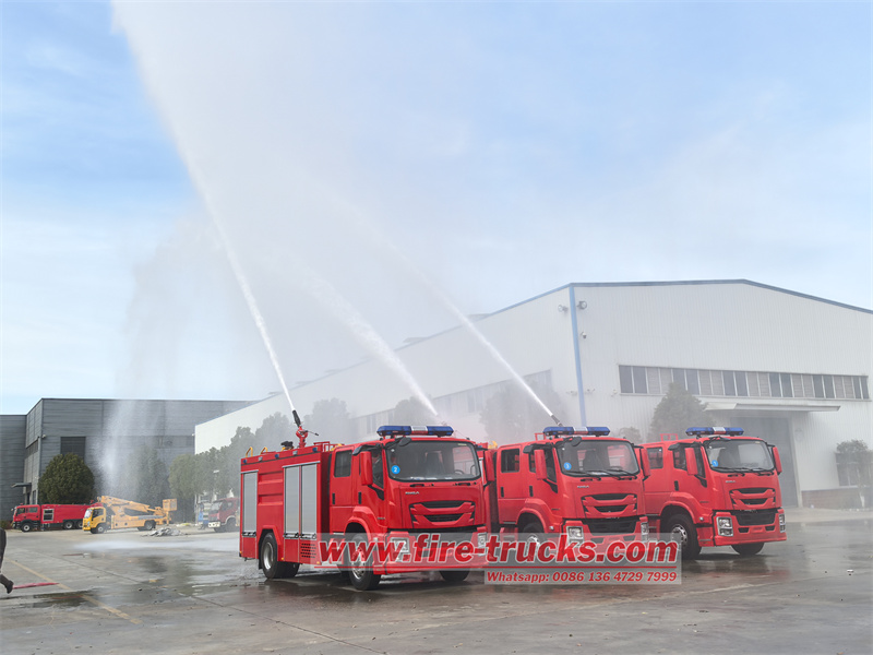 Isuzu fire truck factory testing before shipment