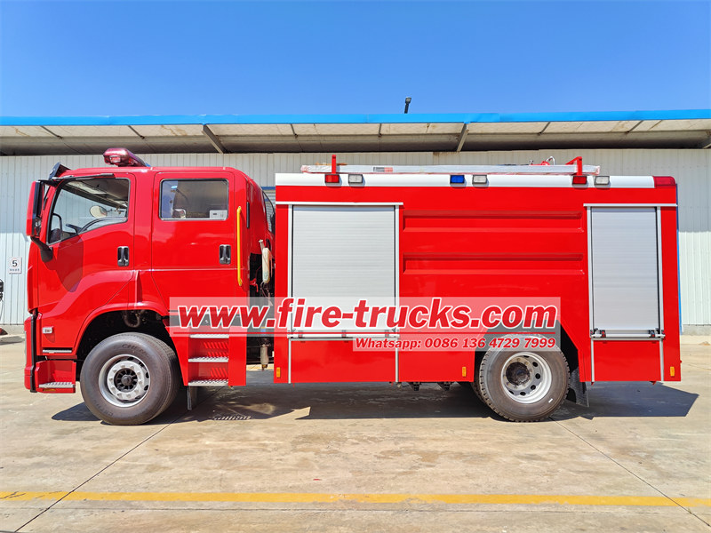 Isuzu GIGA VC66 pumper fire truck