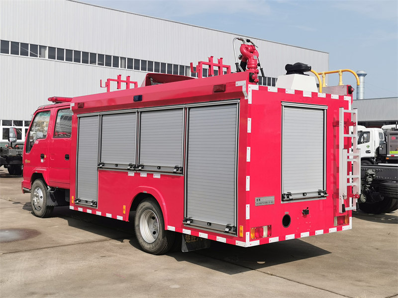 Isuzu NKR light duty fire engine Isuzu NKR light duty fire engine